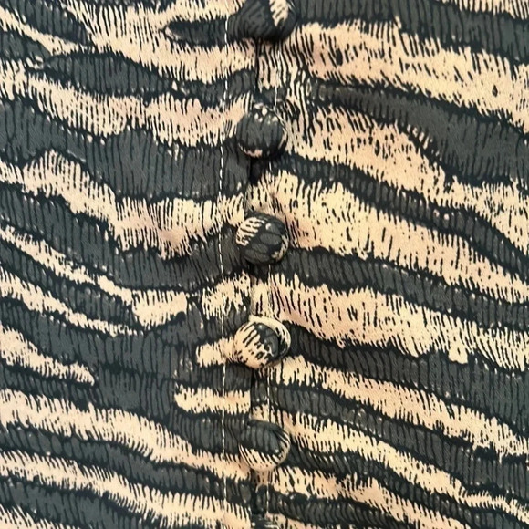 Joie Tariana Button Down Blouse in Ginger Size XS - Picture 5 of 11